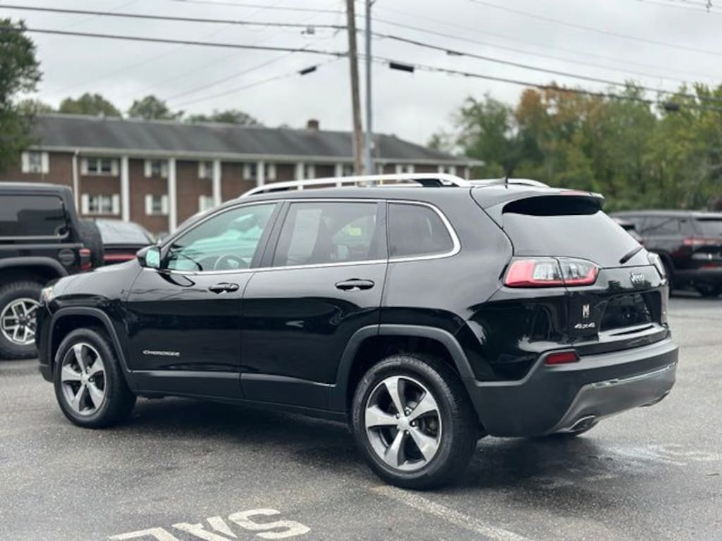 Used 2019 Jeep Cherokee Limited SUV