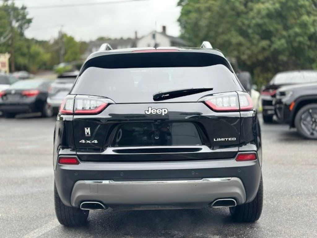 Used 2019 Jeep Cherokee Limited SUV
