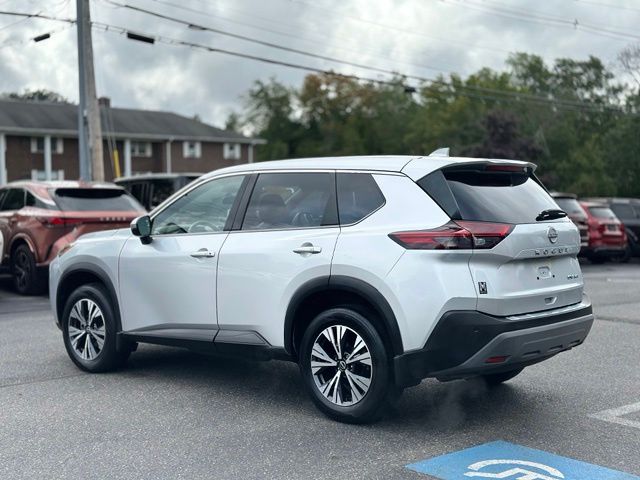 Used 2022 Nissan Rogue SV SUV