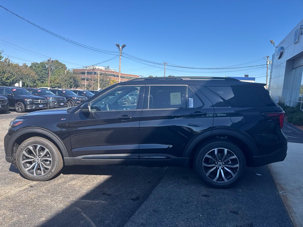 New 2026 Ford Explorer ST-Line SUV