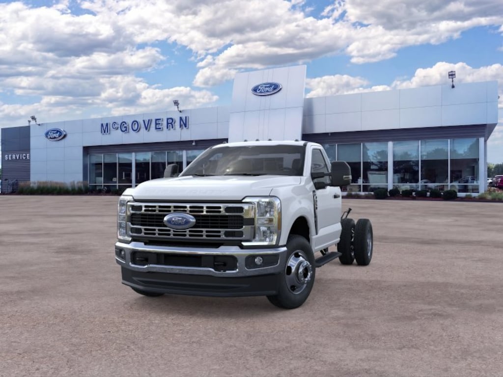 New 2026 Ford F-350SD XL Chassis