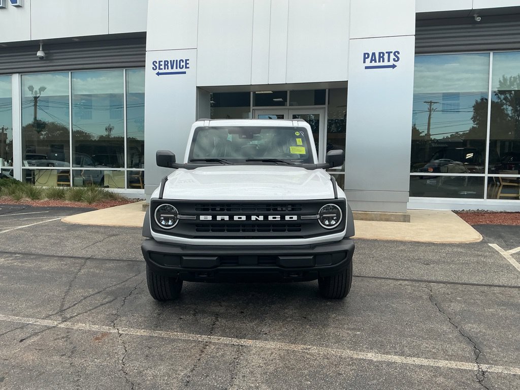 New 2026 Ford Bronco Base SUV