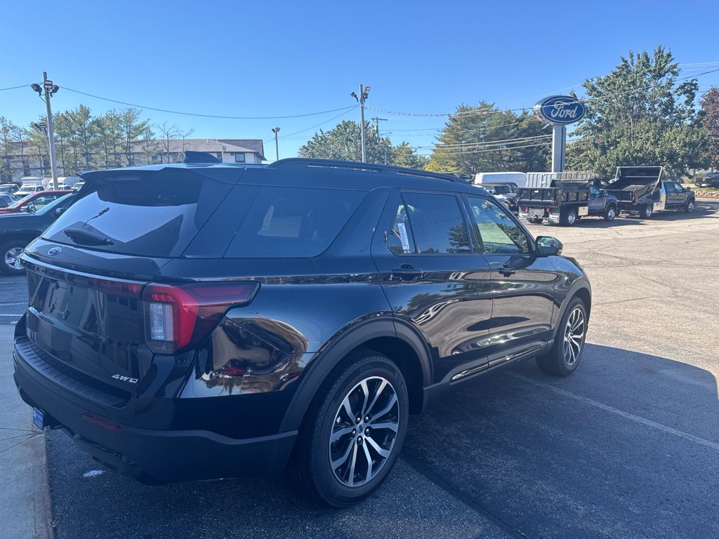 New 2026 Ford Explorer ST-Line SUV