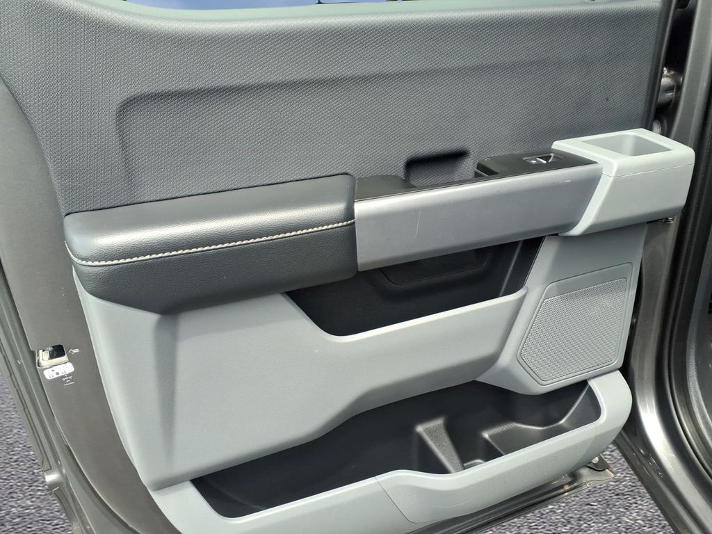 2022 Ford F-150 XLT - Photo 12
