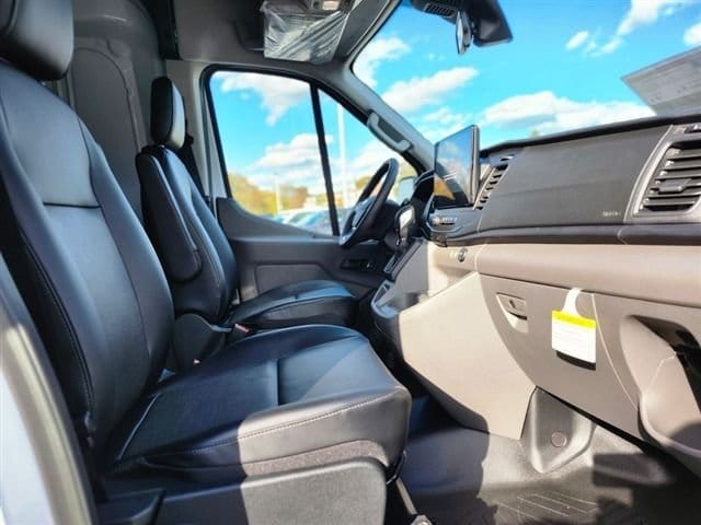 2026 Ford Transit Van Base - Photo 10