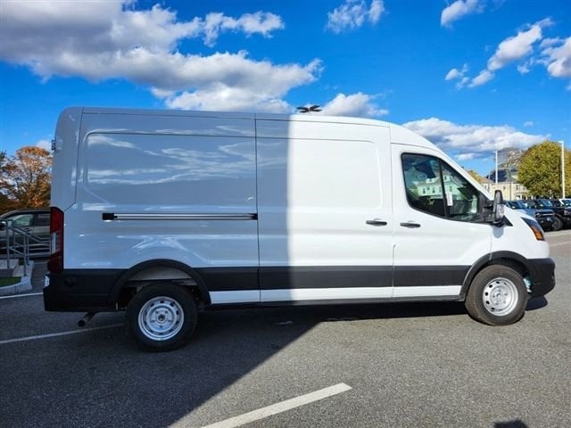 2026 Ford Transit Van Base - Photo 6