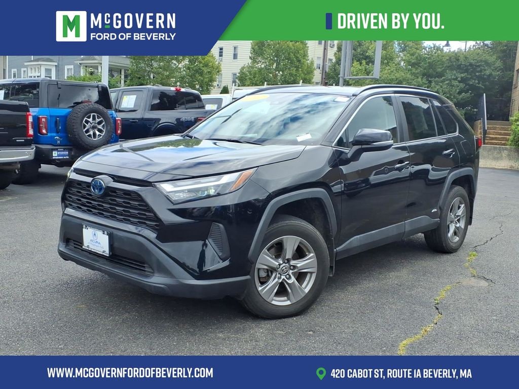 Used 2024 Toyota RAV4 Hybrid XLE SUV