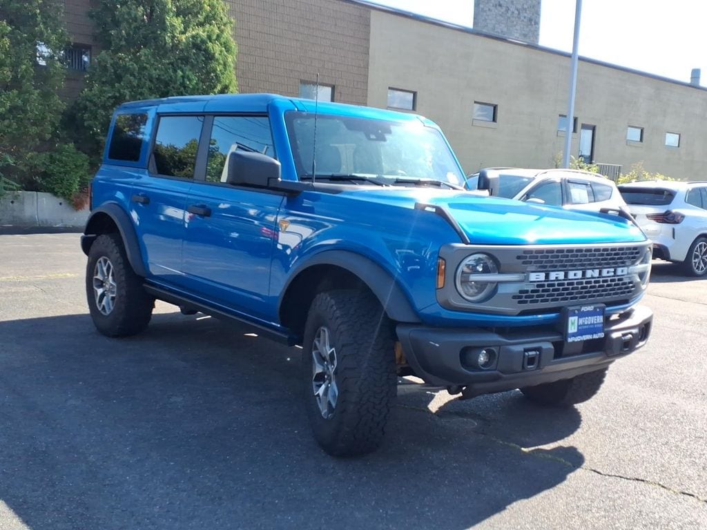 Used 2025 Ford Bronco Badlands SUV