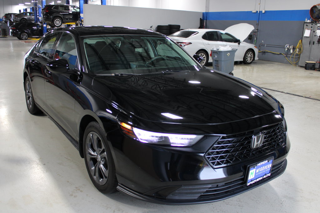 Used 2023 Honda Accord EX Sedan