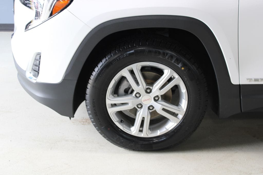 Used 2020 GMC Terrain SLE SUV