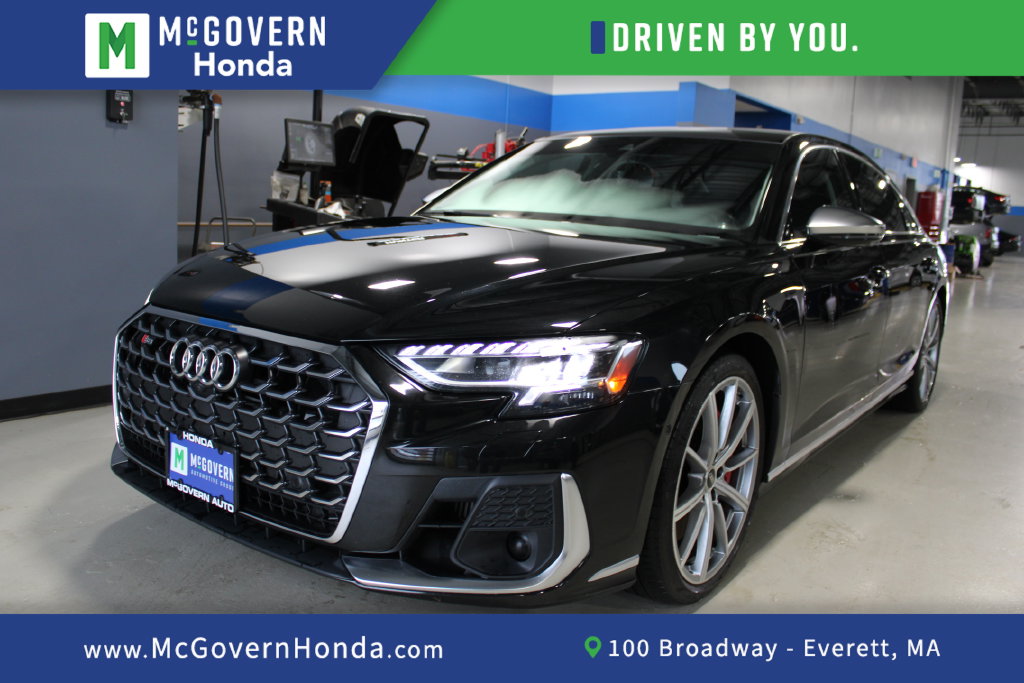 2023 Audi S8