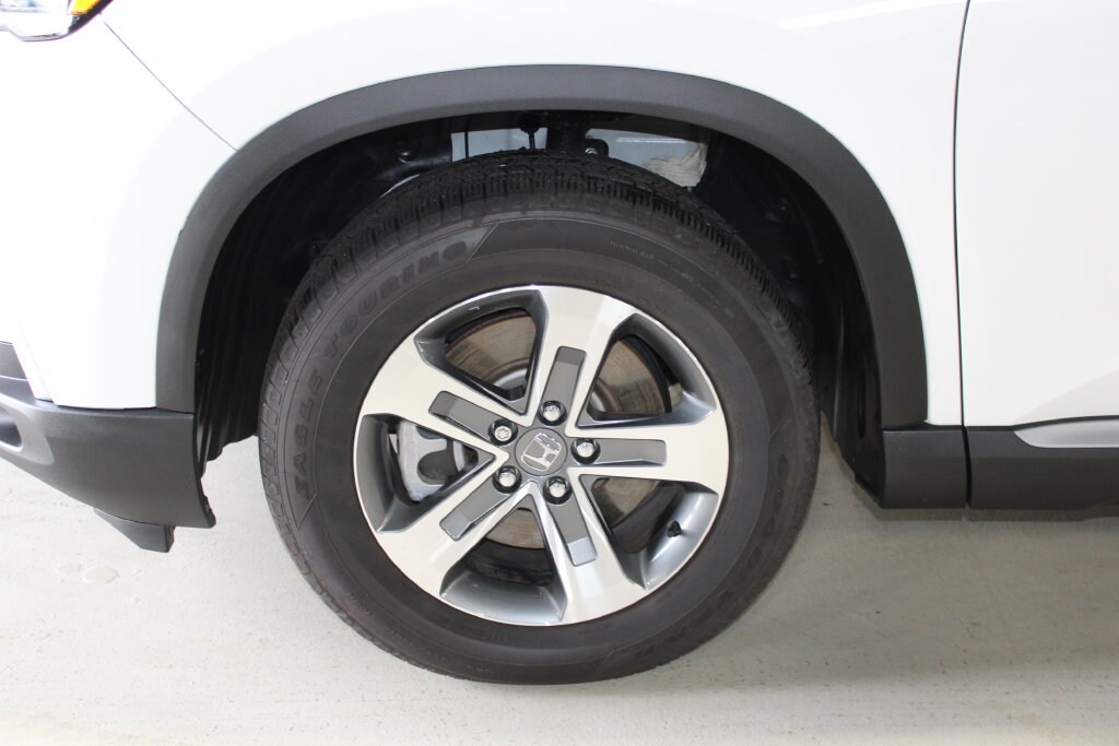 Used 2025 Honda Pilot SUV