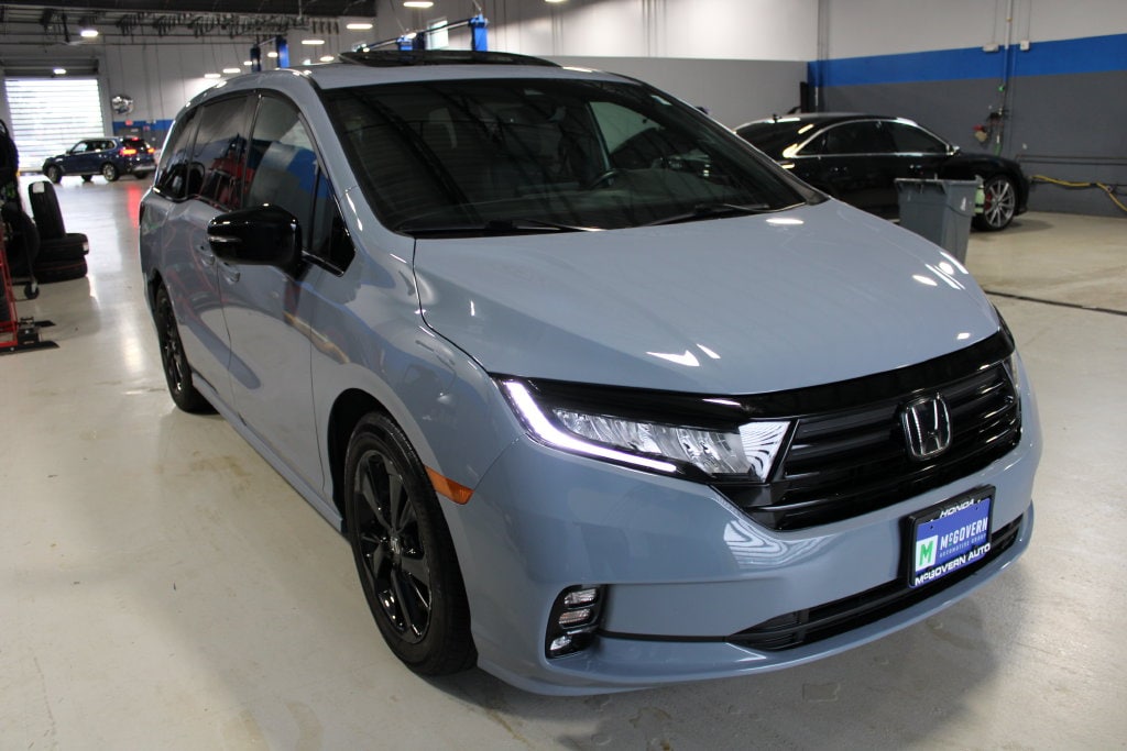 Used 2024 Honda Odyssey Sport Van