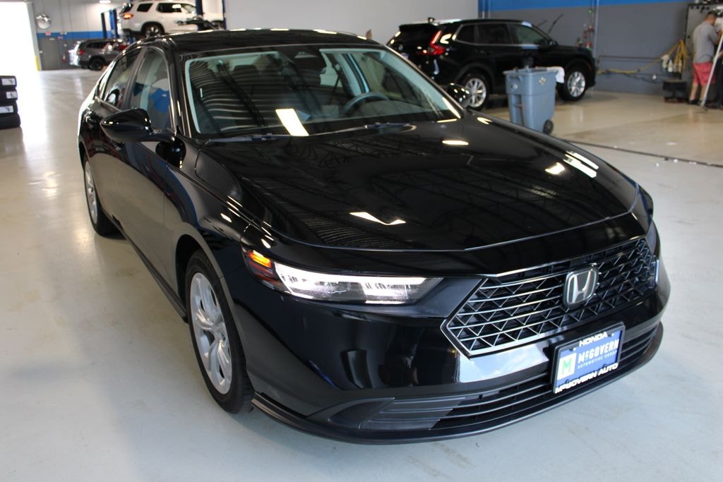 Used 2023 Honda Accord LX Sedan