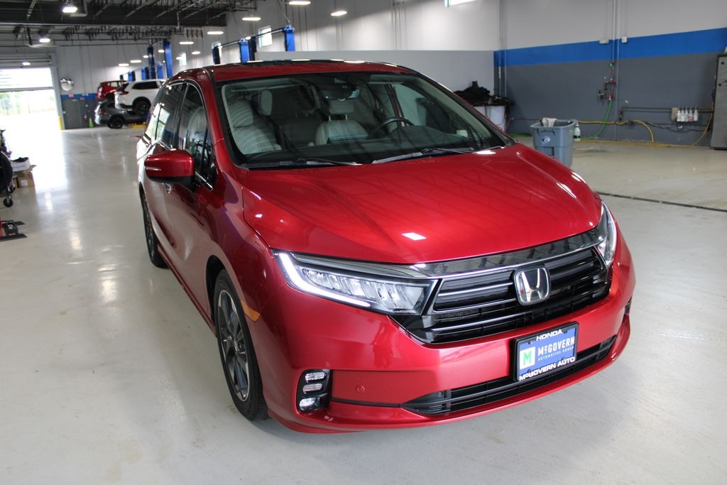 Used 2023 Honda Odyssey Elite Van