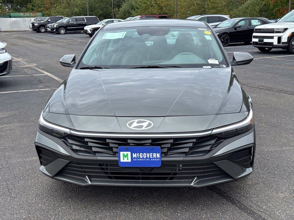 New 2026 Hyundai Elantra Hybrid Blue Sedan
