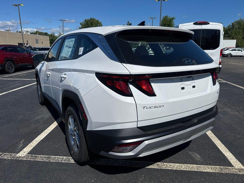 New 2026 Hyundai Tucson SE AWD SUV