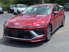 2026 Hyundai Sonata Hybrid Blue Sedan