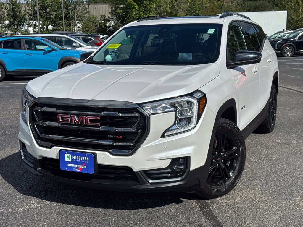 2024 GMC Terrain AT4
