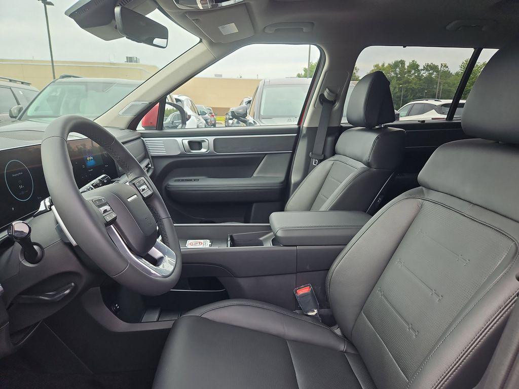 2025 Hyundai Santa Fe Limited - Photo 20