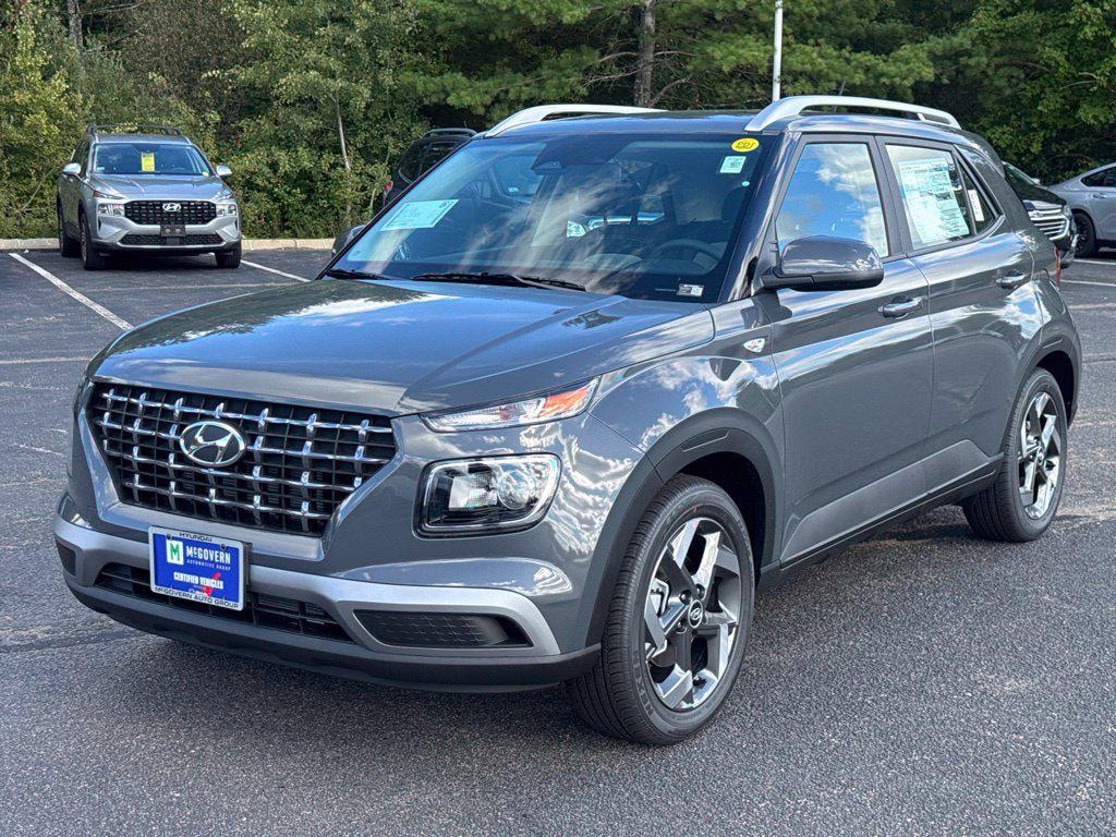 New 2026 Hyundai Venue SEL SUV