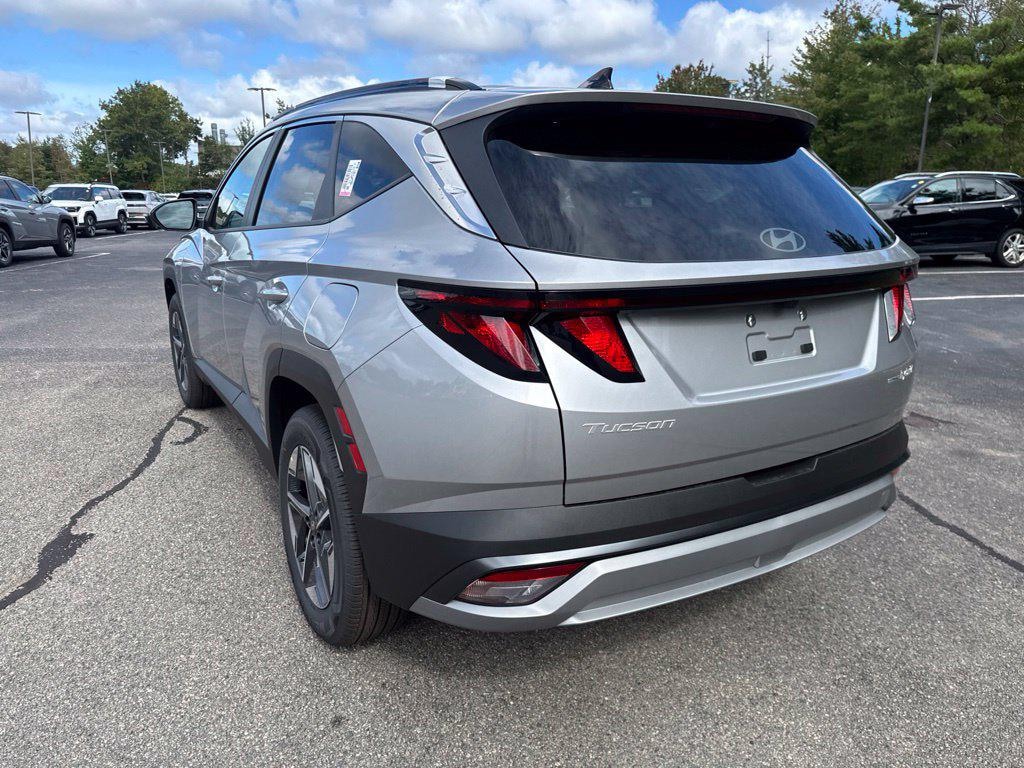 New 2026 Hyundai Tucson Hybrid SEL AWD SUV