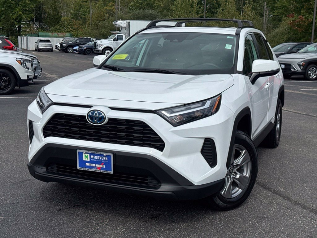 Used 2024 Toyota RAV4 Hybrid XLE SUV