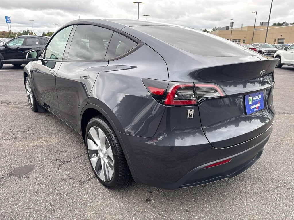 Used 2024 Tesla Model Y Long Range SUV