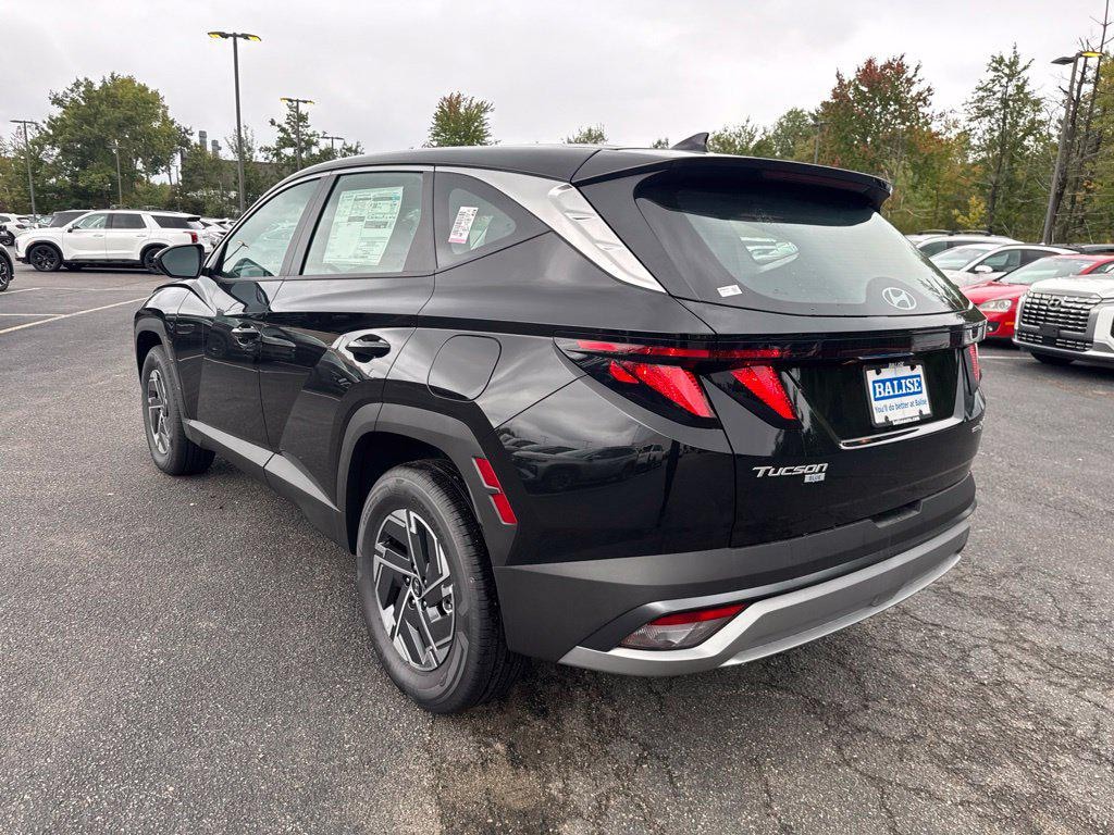 New 2026 Hyundai Tucson Hybrid Blue SUV