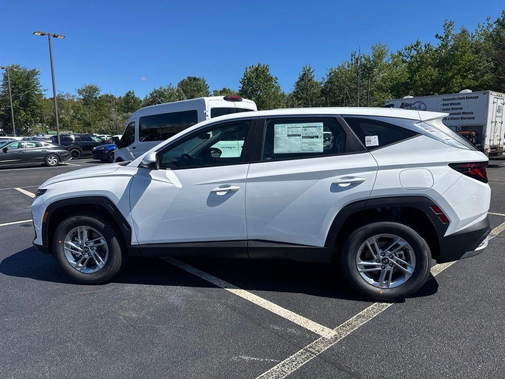 New 2026 Hyundai Tucson SE AWD SUV