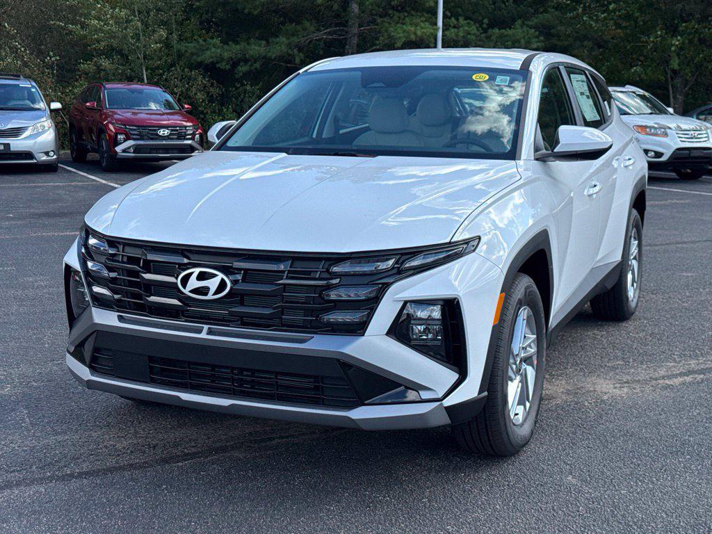 New 2026 Hyundai Tucson SE AWD SUV