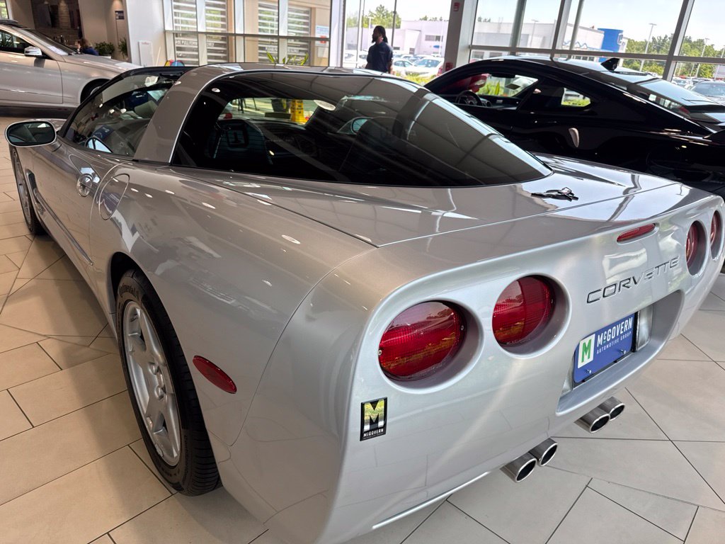 Used 1998 Chevrolet Corvette Base Coupe