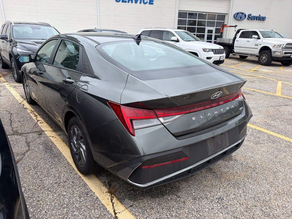 Used 2024 Hyundai Elantra Blue with VIN KMHLM4DJ8RU113255 for sale in Bow, NH