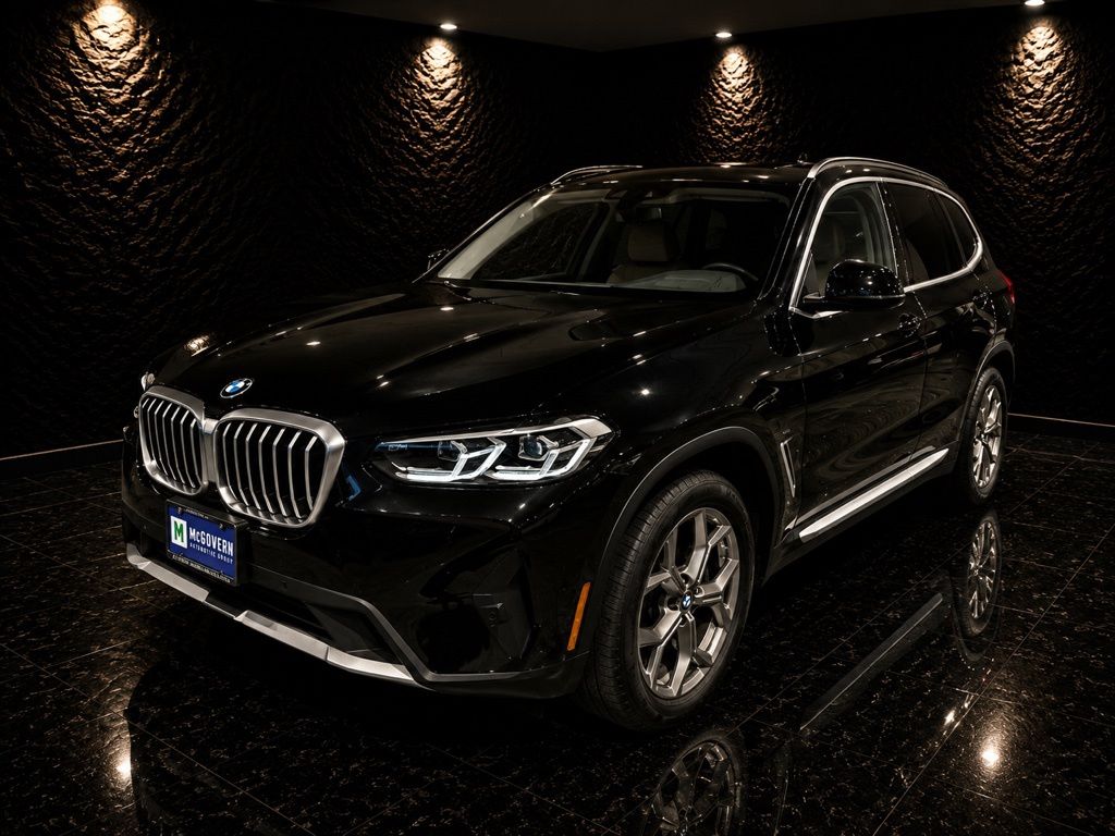 2023 BMW X3 30i