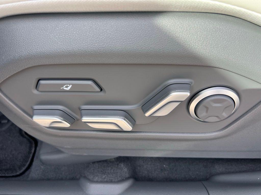 2026 Hyundai Santa Fe Calligraphy - Photo 21