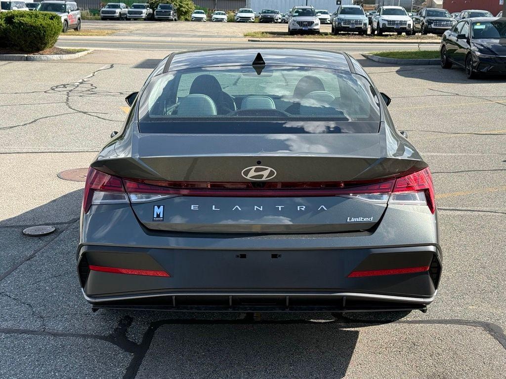 New 2026 Hyundai Elantra Limited Sedan