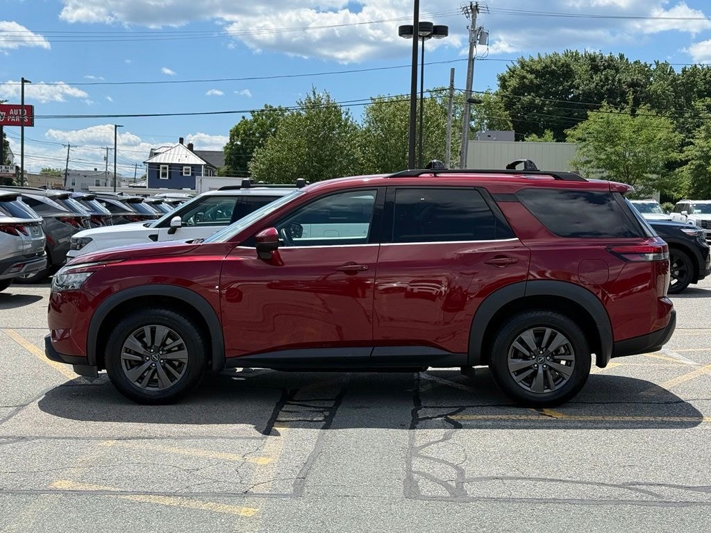 Used 2023 Nissan Pathfinder SV SUV