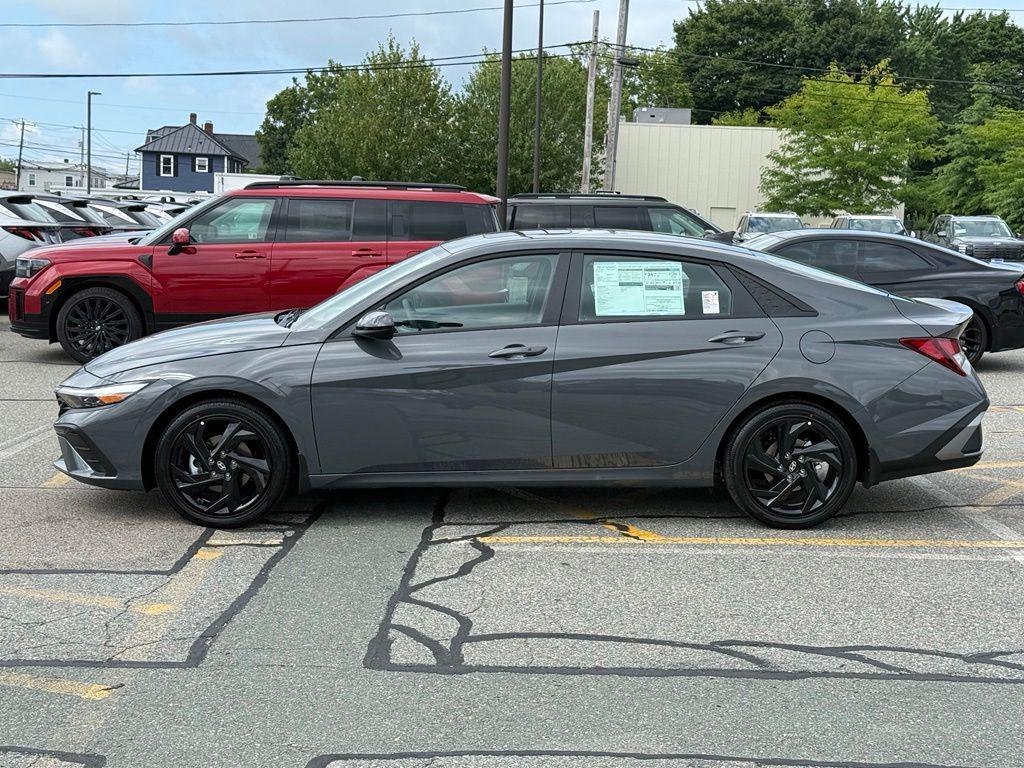 New 2026 Hyundai Elantra SEL Sport Sedan