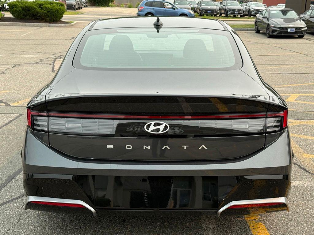 New 2026 Hyundai Sonata SEL Sport Sedan