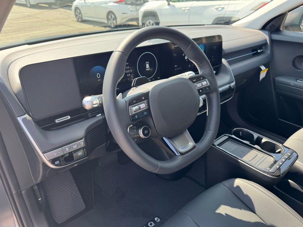 2025 Hyundai IONIQ 5 SEL - Photo 15