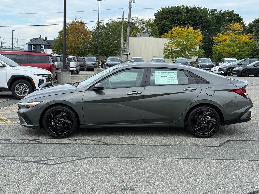 New 2026 Hyundai Elantra SEL Sport Sedan