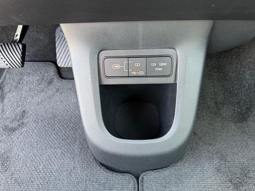 2025 Hyundai IONIQ 5 SEL - Photo 25