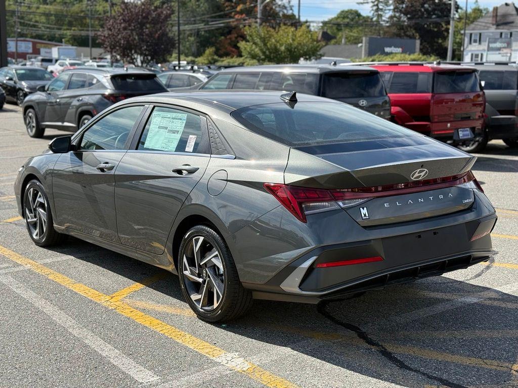 New 2026 Hyundai Elantra Limited Sedan