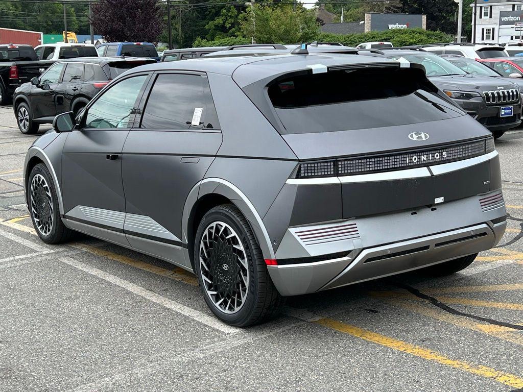 New 2024 Hyundai IONIQ 5 Limited SUV