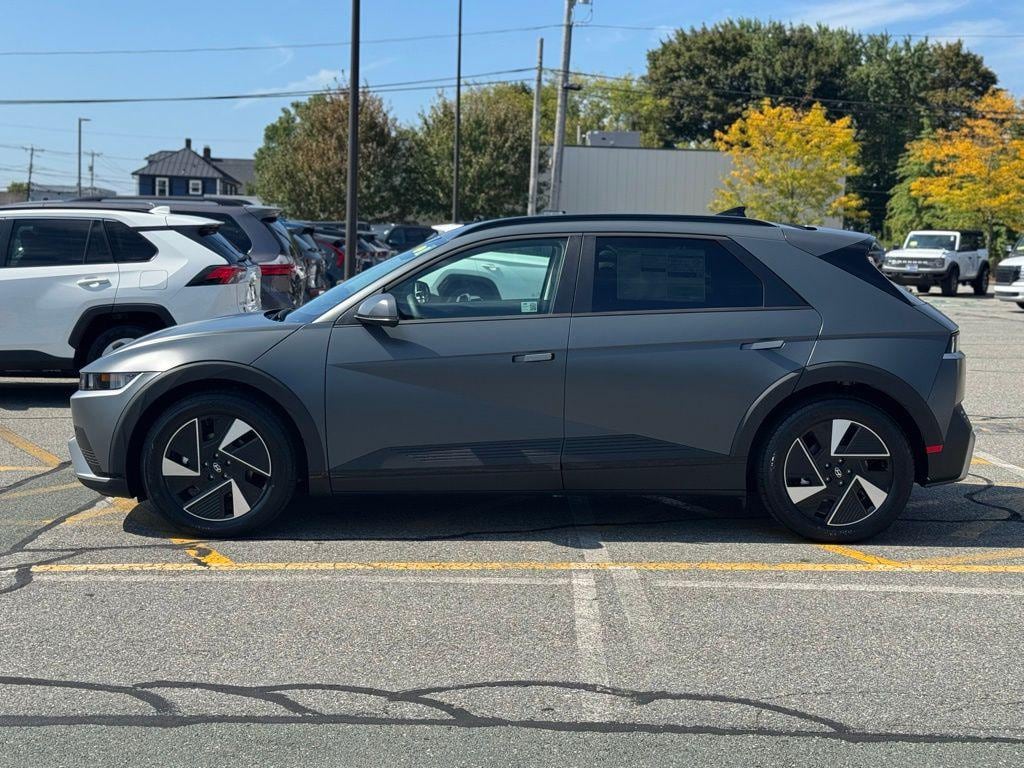 New 2025 Hyundai IONIQ 5 SEL SUV