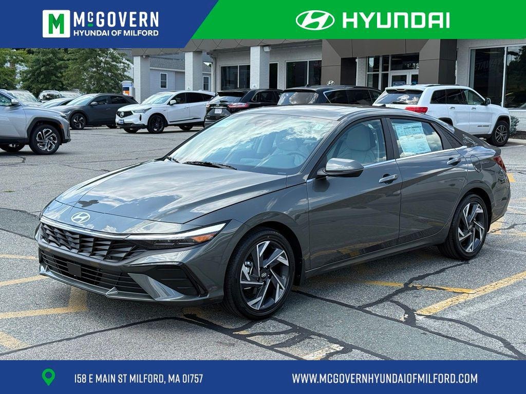 New 2026 Hyundai Elantra Limited Sedan