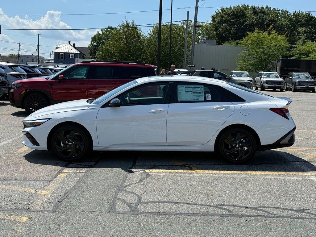 New 2026 Hyundai Elantra SEL Sport Sedan