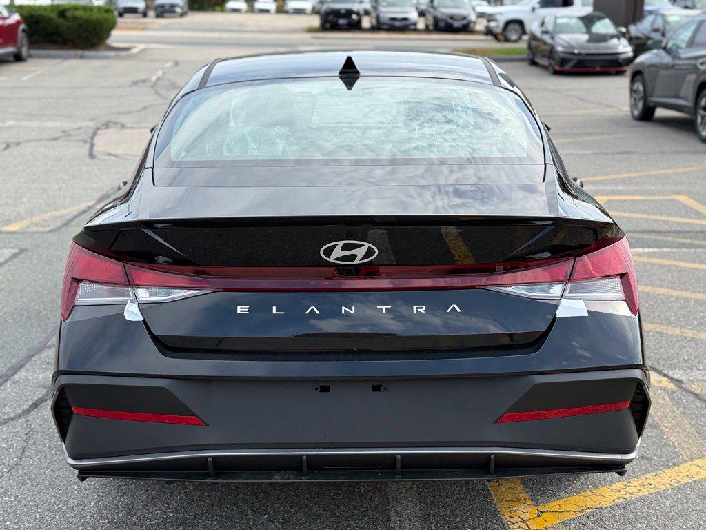 New 2026 Hyundai Elantra SEL Sport Plus Sedan