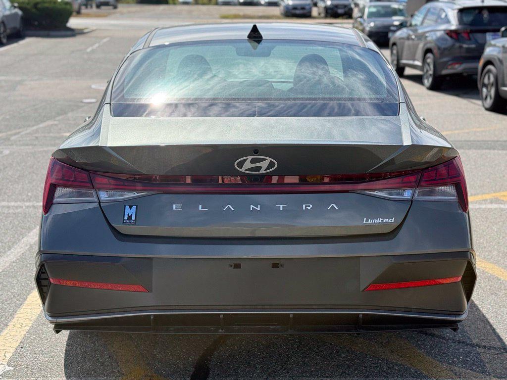 New 2026 Hyundai Elantra Limited Sedan