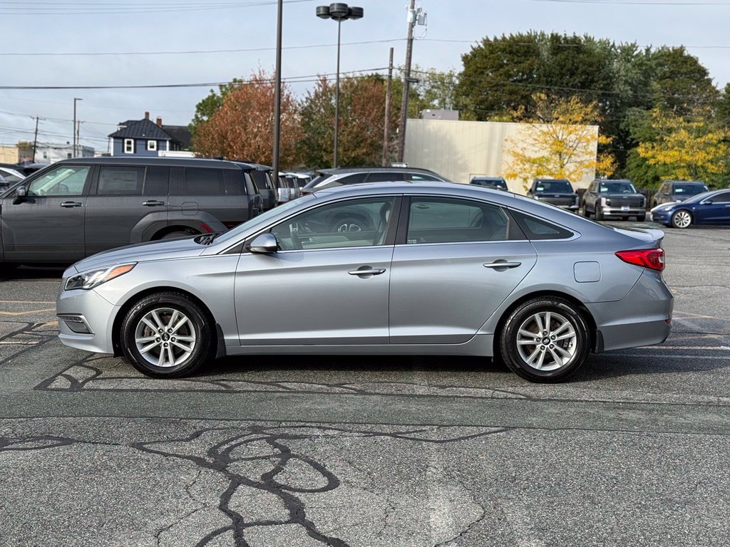 Used 2015 Hyundai Sonata SE with VIN 5NPE24AF9FH111510 for sale in Milford, MA
